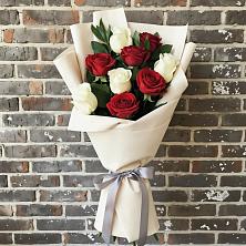Букет цветов из:  Розы в Роговской