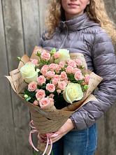 Букет цветов из:  Розы в Роговской