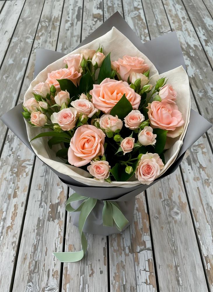 Букет цветов из: Розы в Роговской