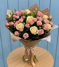 Букет цветов из:  Розы в Роговской