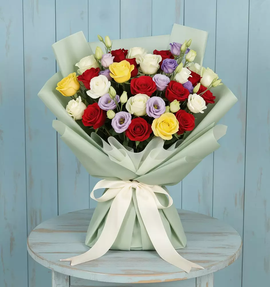 Букет цветов из: Розы в Роговской