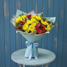 Букет цветов из:  Альстромерии и Хризантемы в Роговской