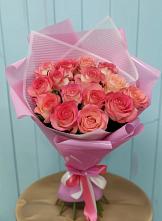 Букет 15 Розовых роз Равель в Роговской