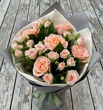 Букет цветов из:  Розы в Роговской