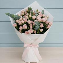 Букет цветов из:  Розы в Роговской