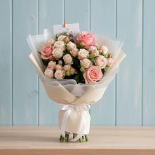 Букет цветов из:  Розы в Роговской
